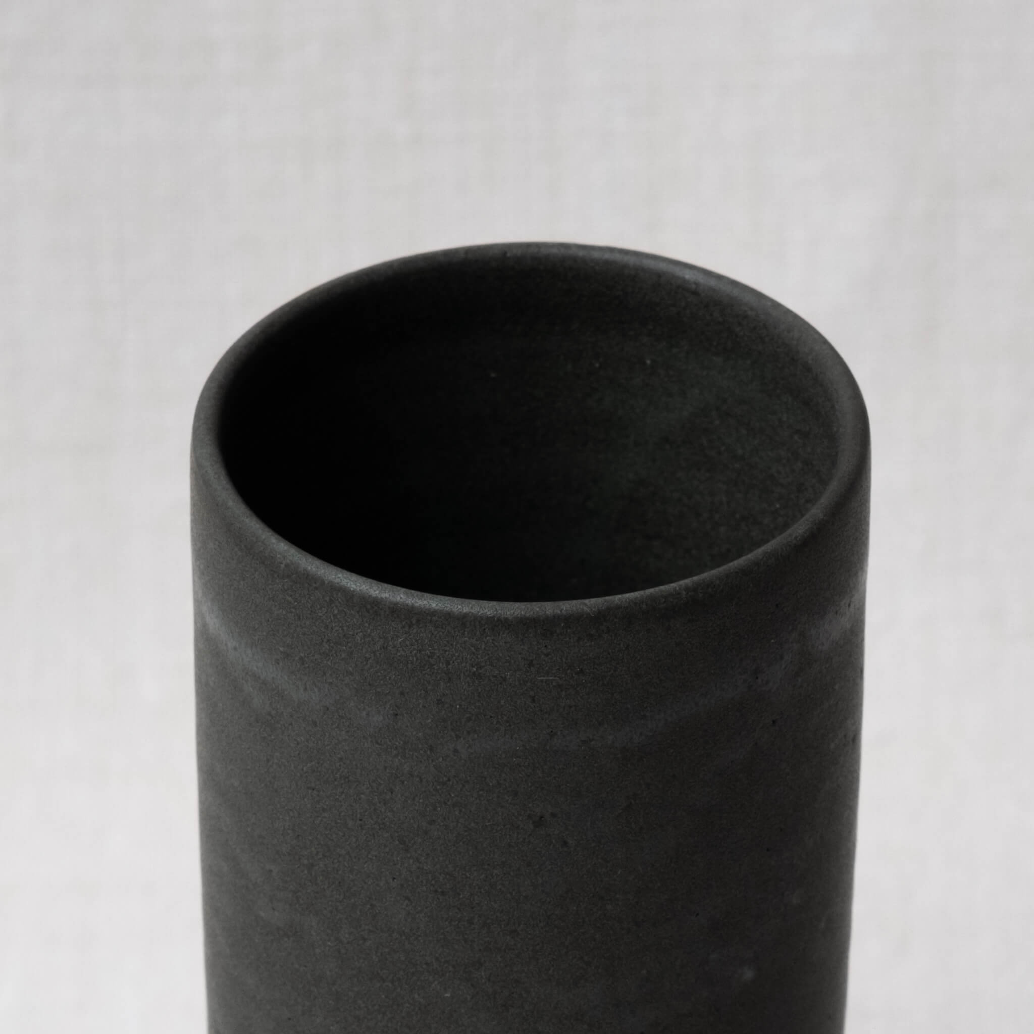 Borja Moronta – Cylinder Vase – dark grey