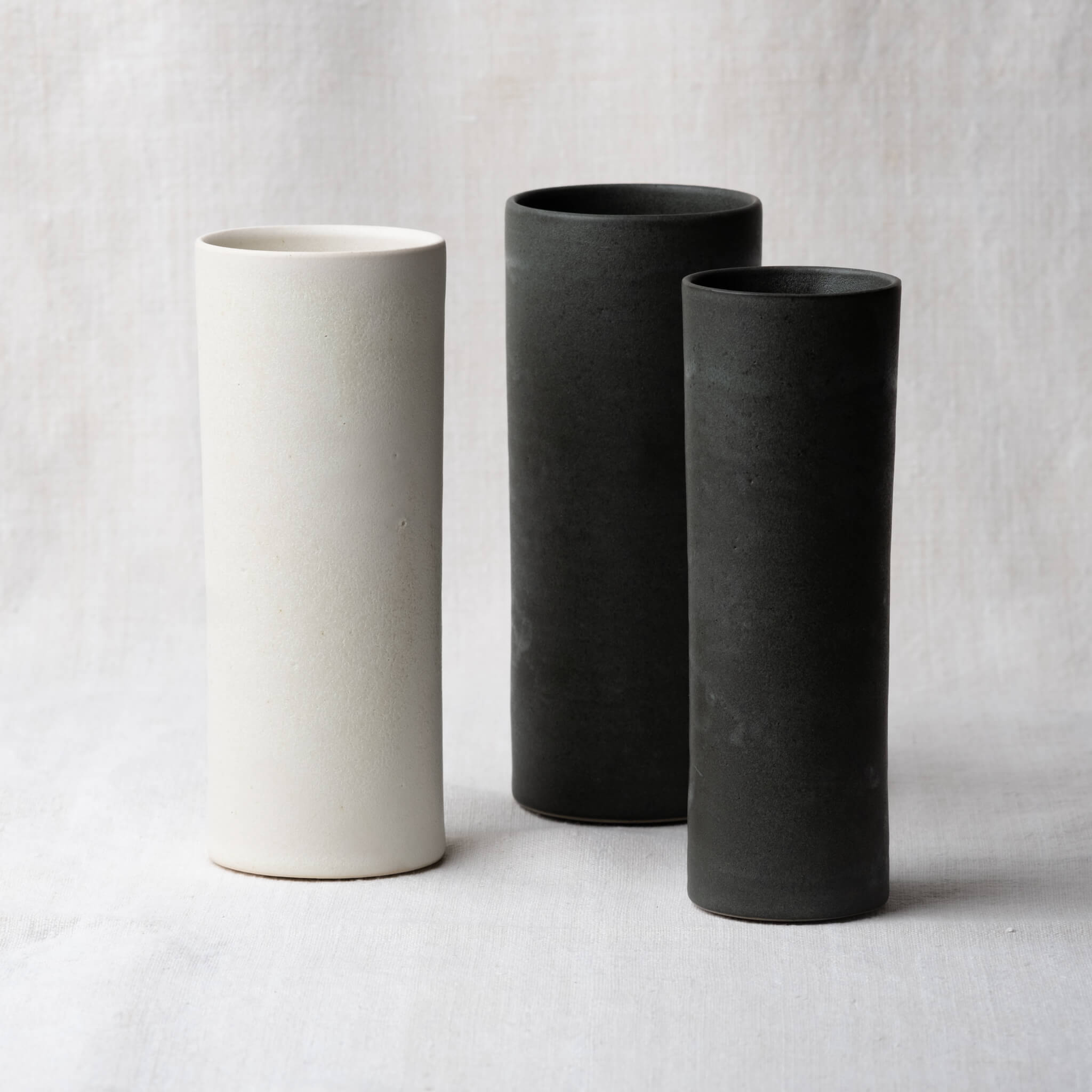 Borja Moronta – Cylinder Vase – dark grey