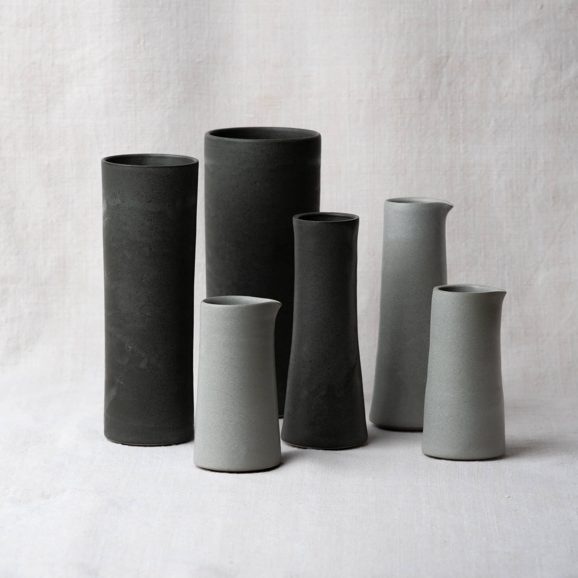 Borja Moronta – Cylinder Vase – dark grey