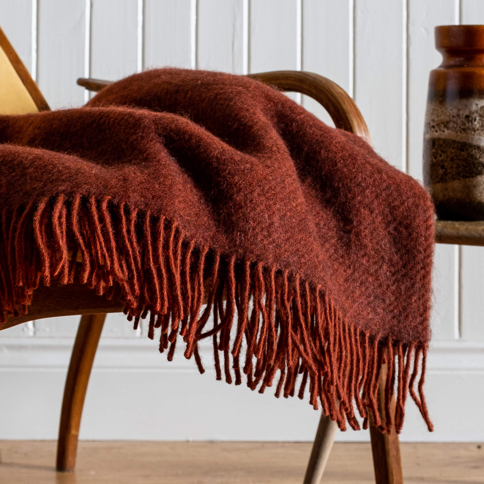 Close up of Gotland Wool Blanket – Rust
