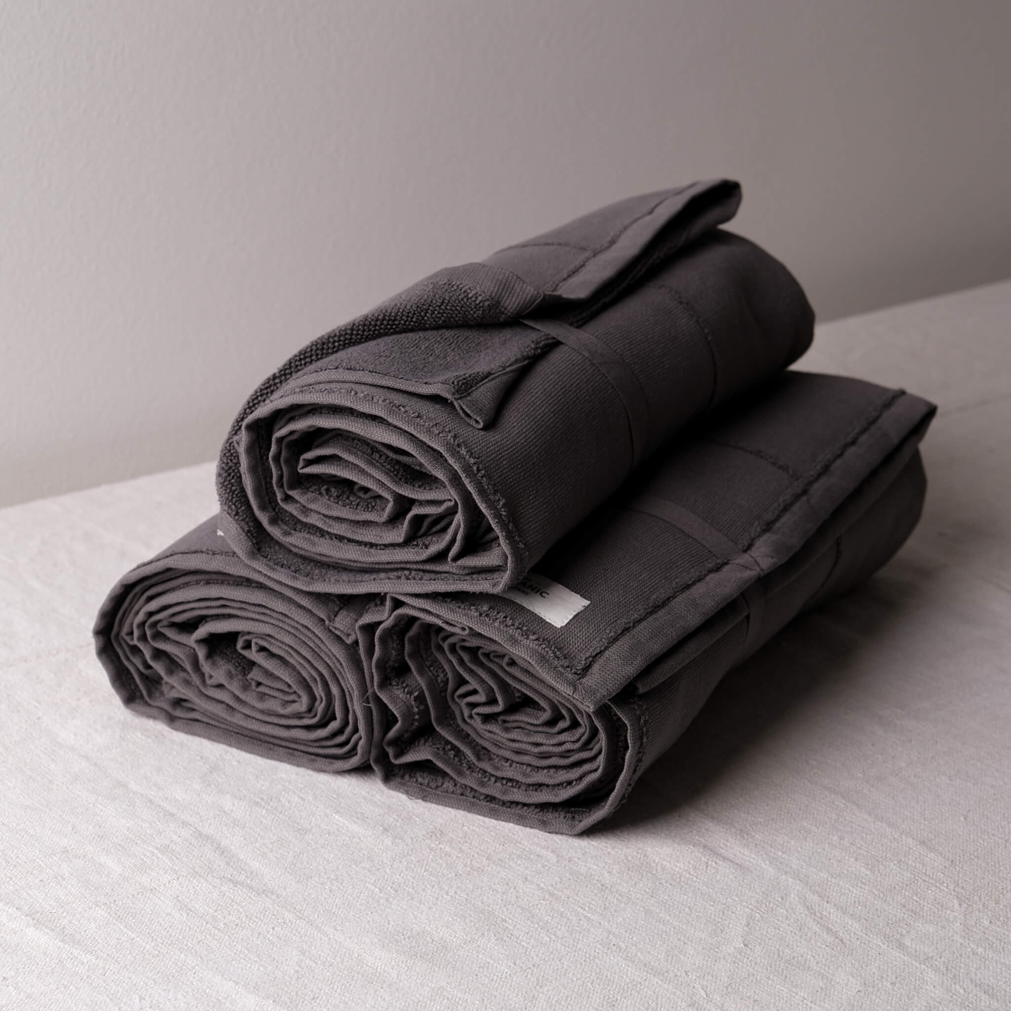 Calm Towel to Go - Dark Grey - Yoga/Gym Towel