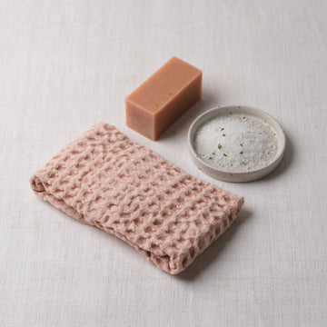Big Waffle Wash Cloth - Pale Rose